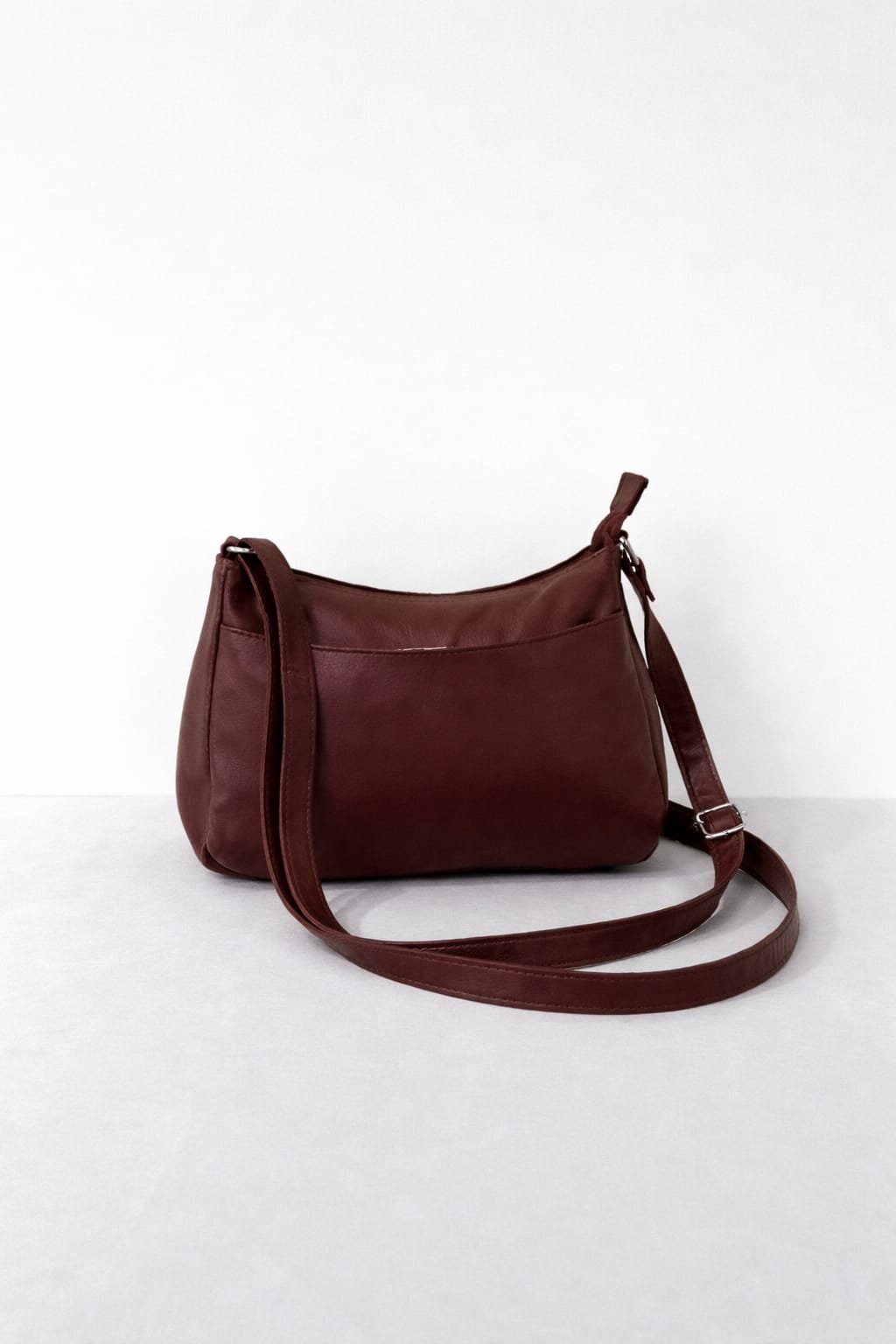 Elegant Leather Sling Bag-TN 009 - Image 3