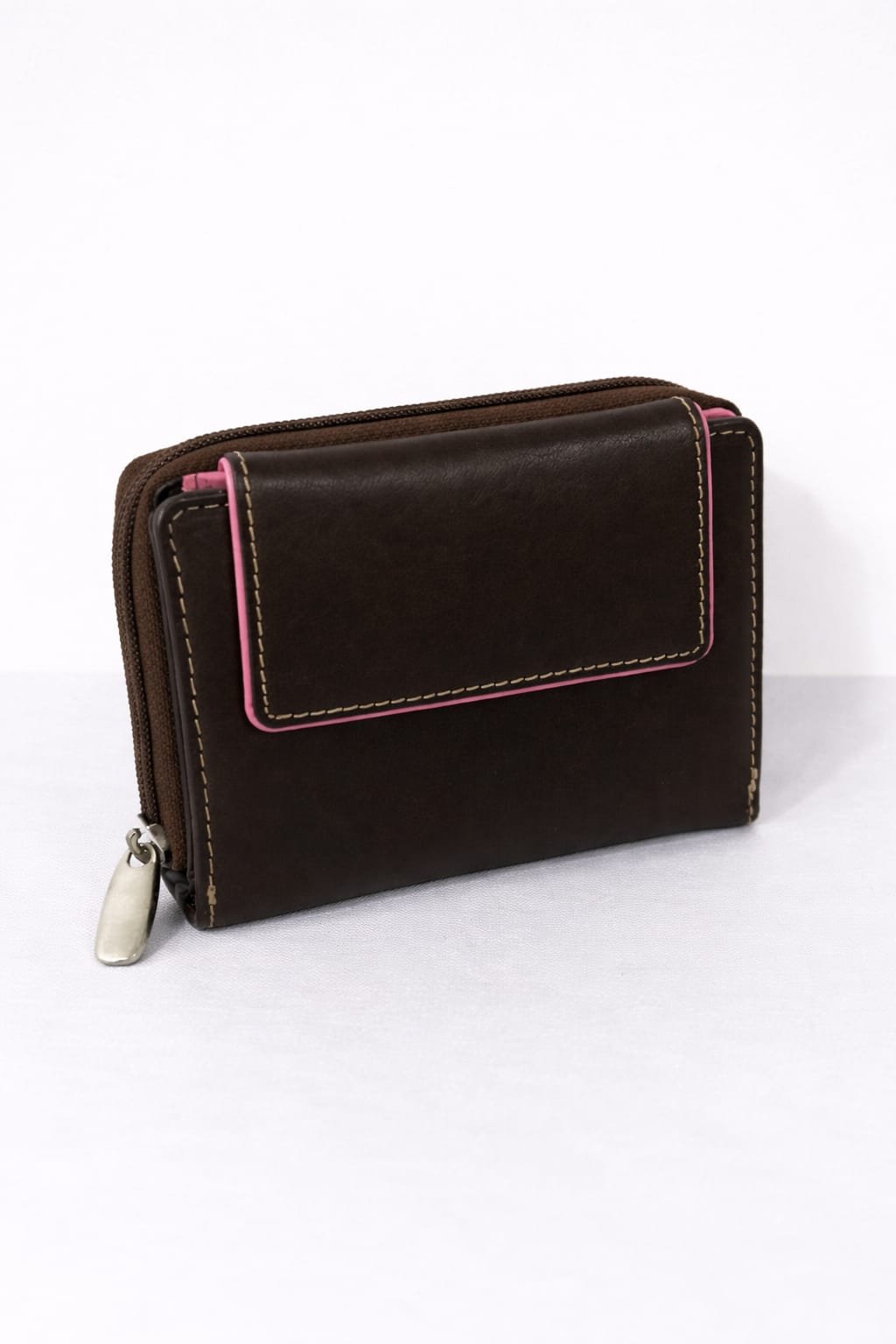 Chic Leather Wallet for Women – Compact & Stylish Design-TN43