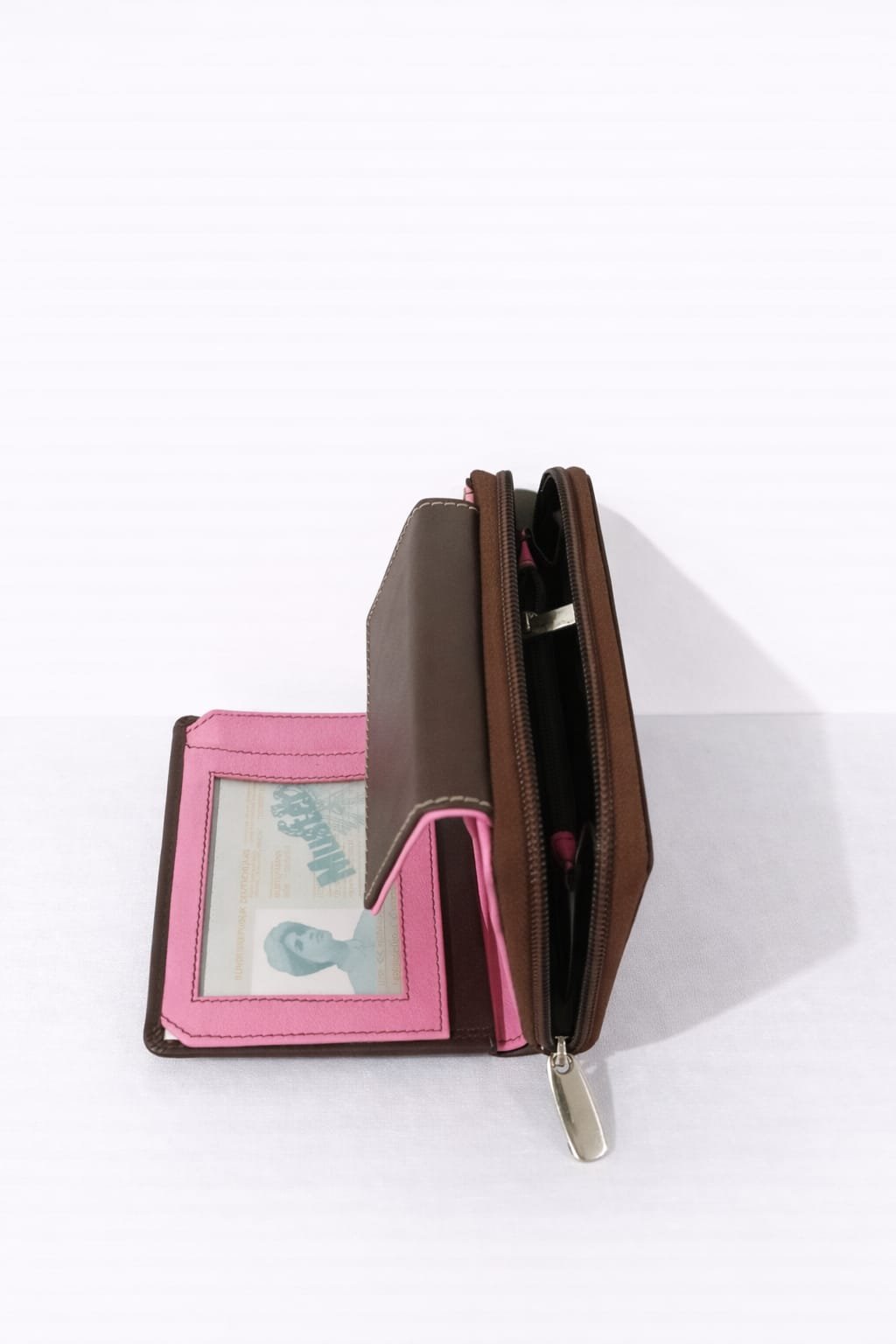 Chic Leather Wallet for Women – Compact & Stylish Design-TN43 - Image 3